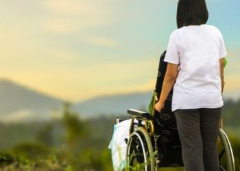 Privato: ASSEGNI DI CURA IN FAVORE DI ANZIANI OVER 65 NON AUTOSUFFICIENTI scade il 30 ottobre